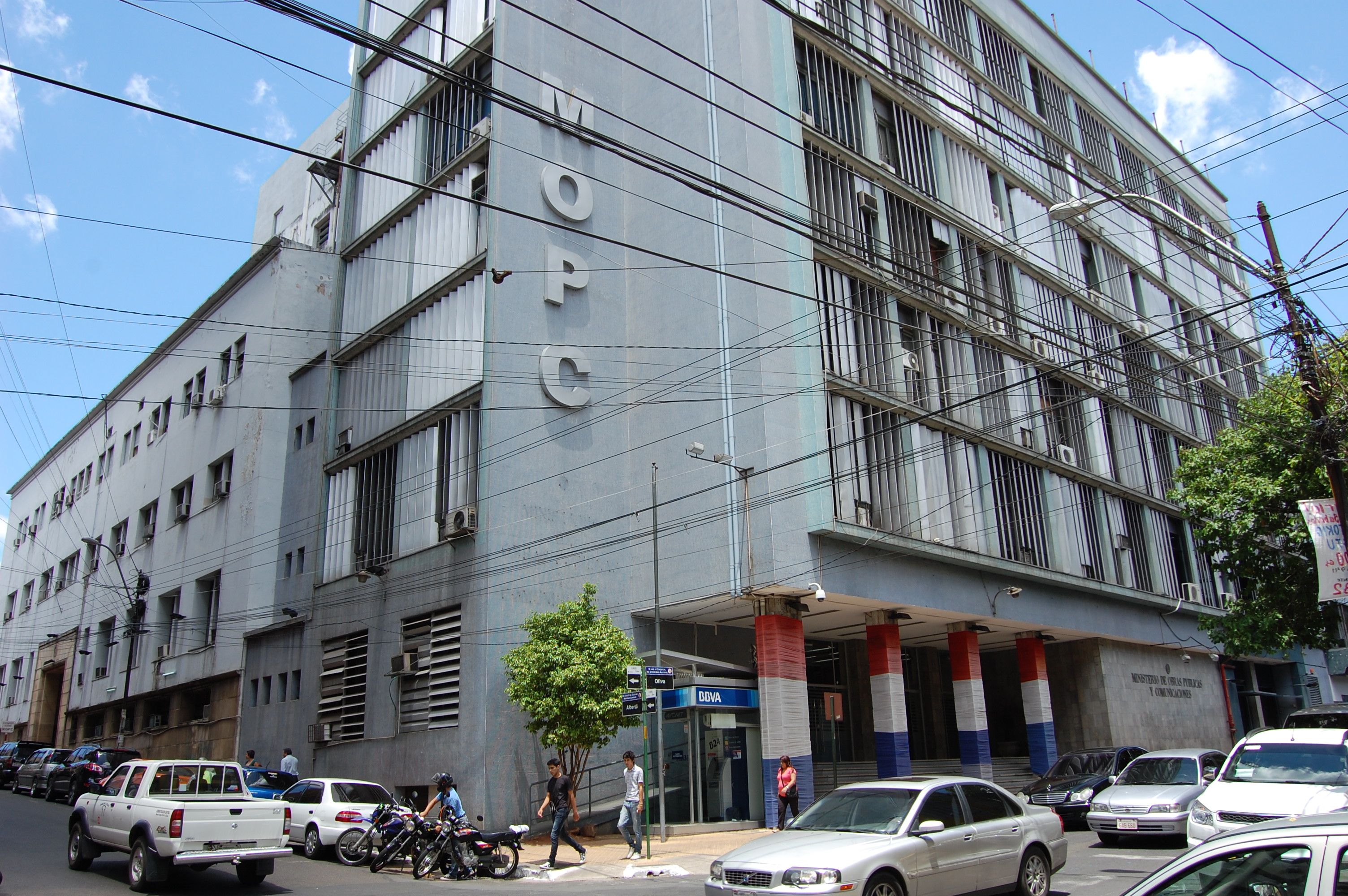 edificio_mopc.JPG